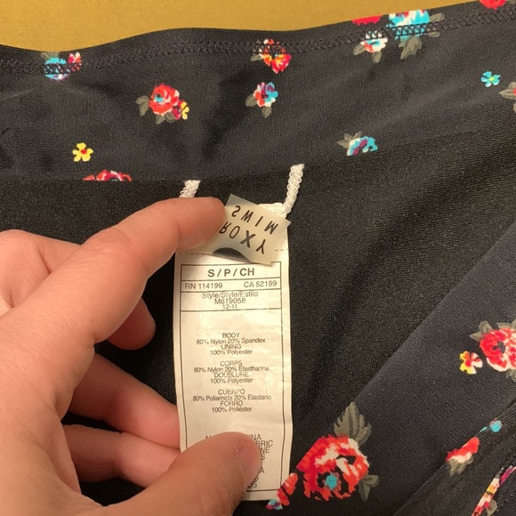 Roxy O’Neil and Victoria Secret bundle - Picture 3 of 6